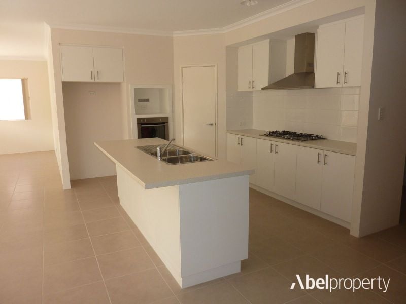 150 The Strand BEDFORD WA, Bedford - Thumbnail 2