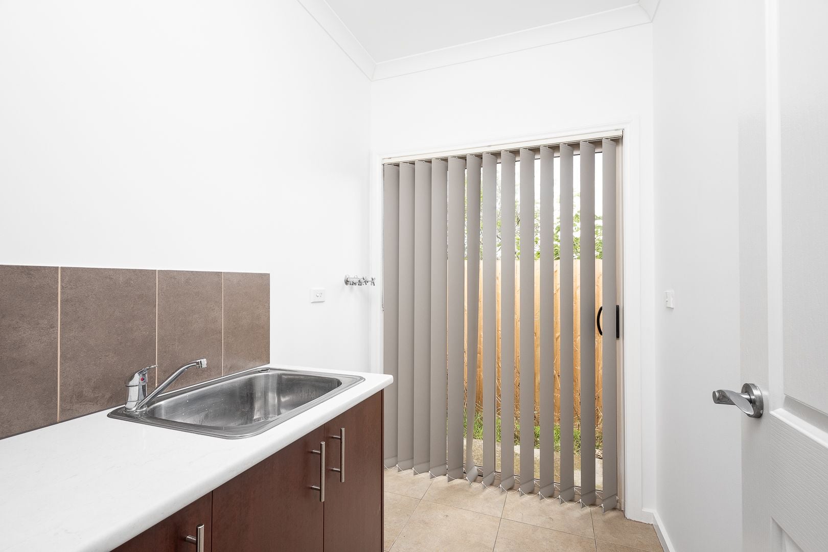 Hidden Gem: 2-Bedroom Unit