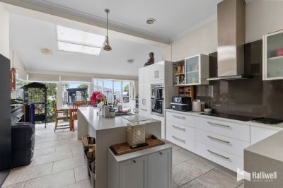 5
 
 
 
  
 
 
 3
 
 
 
 
 
 
 
 
 47 MacFie Street, Devonport TAS 7310, Devonport - Thumbnail 6