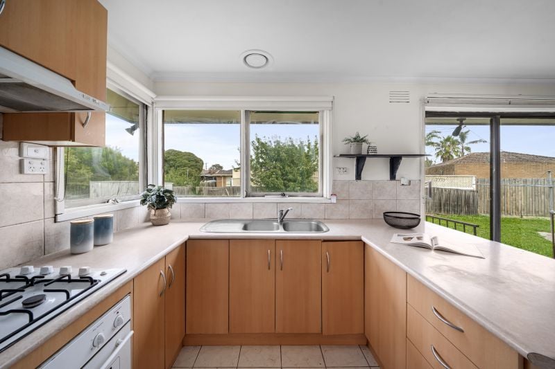 2 Hampton Court, Thomastown