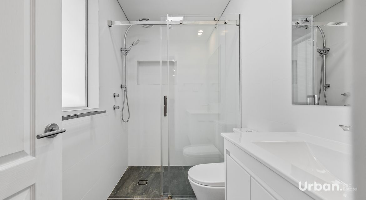 Prestons 24 Barcelona Drive