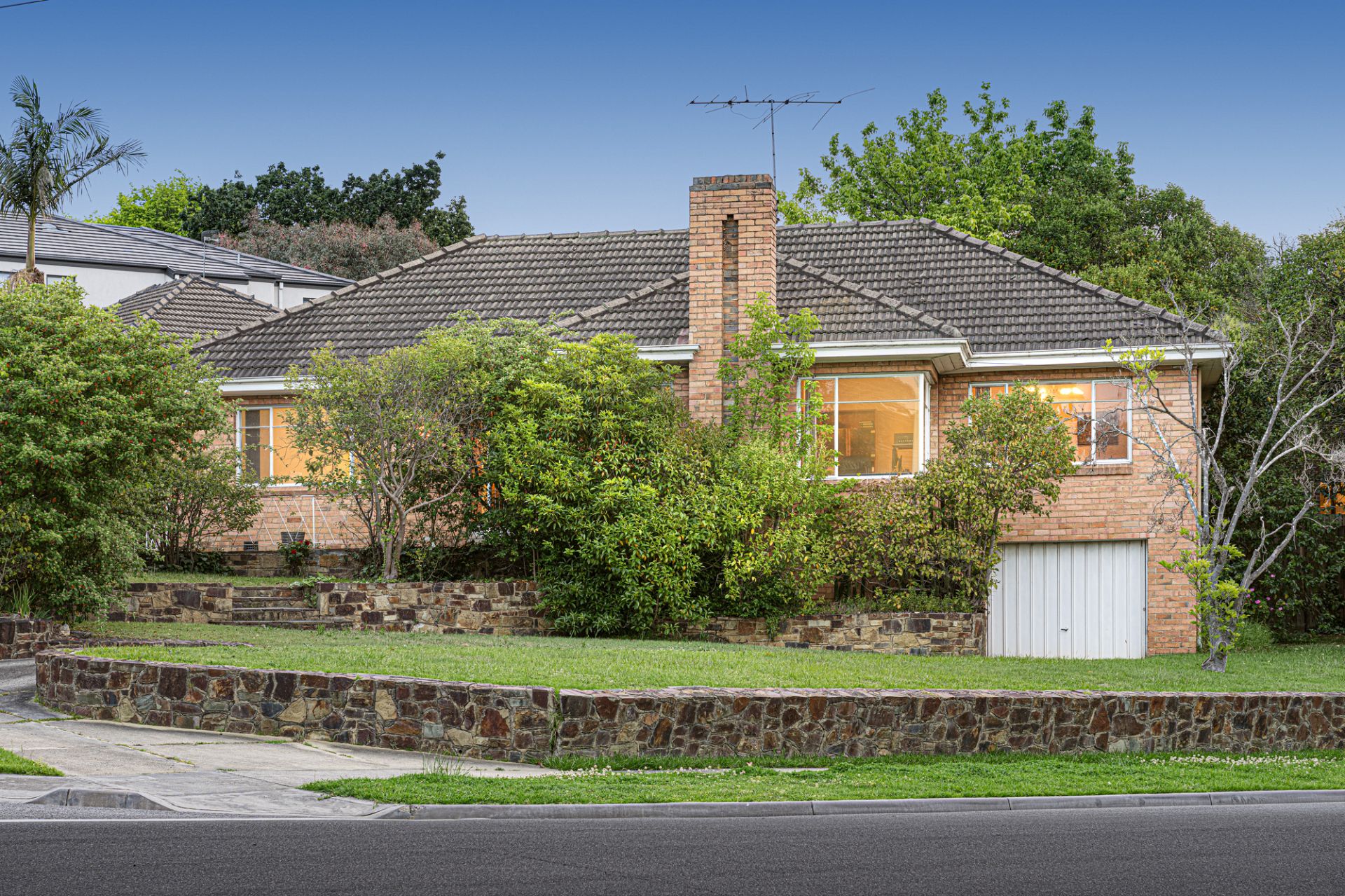 86 Longview Road, Balwyn North, Balwyn North - Thumbnail 8