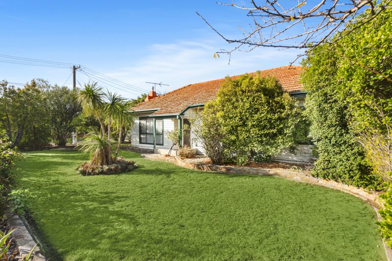 376 Station Street, Lalor