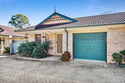 Ingleburn 5/4-8 Gordon Avenue