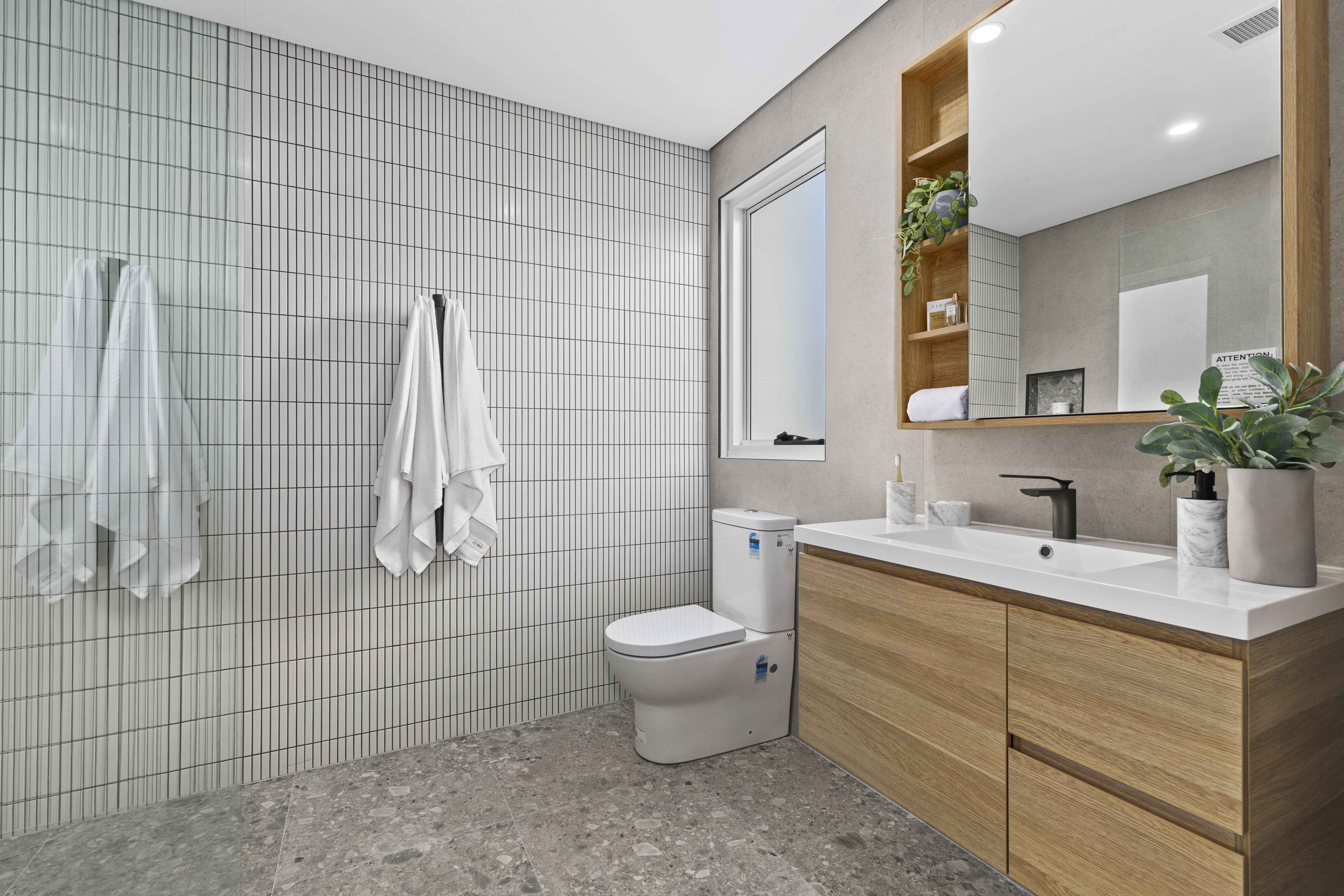 1/99 Yathong Road CARINGBAH 2229