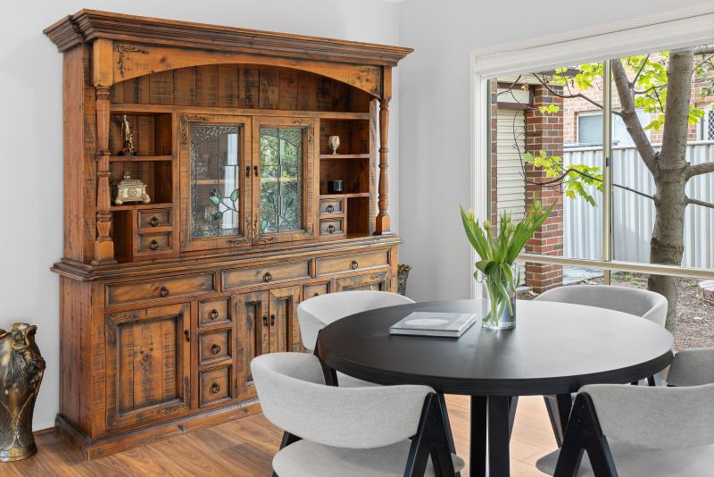 8 Braelands Close, Caroline Springs