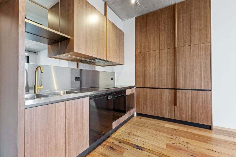 307/16 Walker Street, Northcote