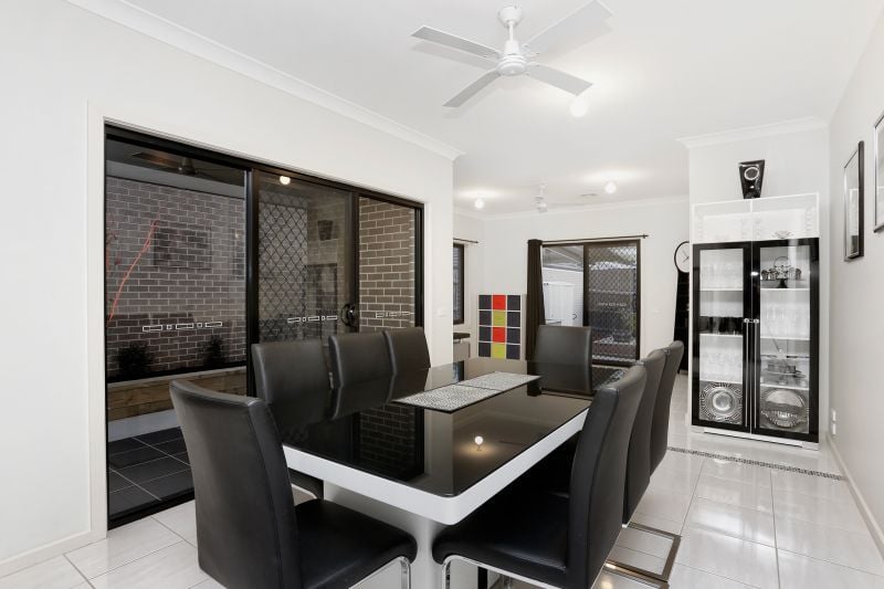 14 Creeds Farm Lane, Epping