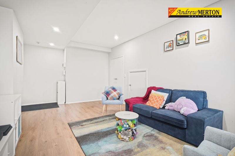 102/25 Railway Road, Quakers Hill