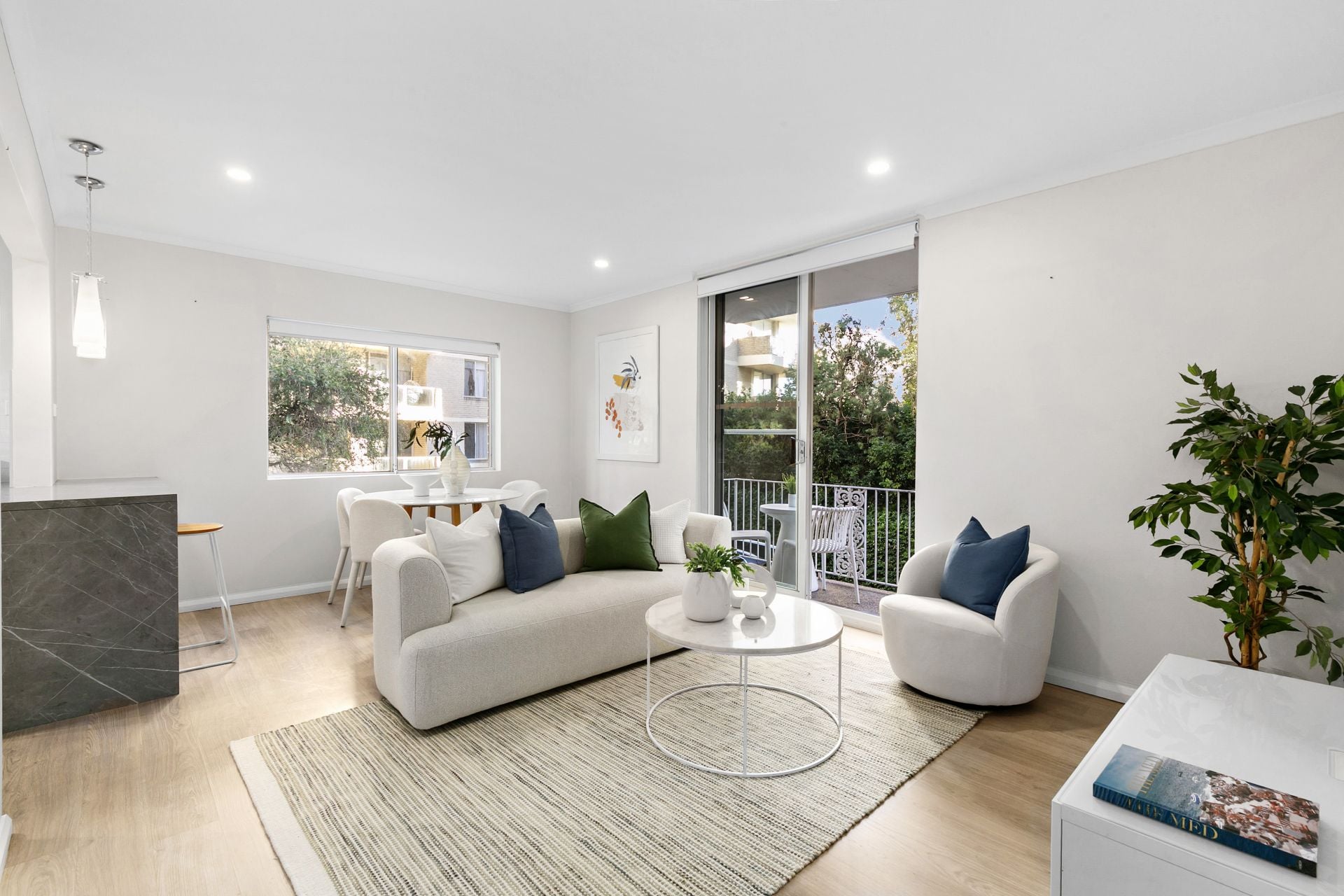 2/16 Kembla Street, Wollongong NSW, Wollongong - Image 1