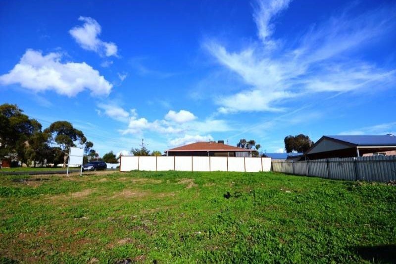 2/48 Hodgson Street Eaglehawk VIC, Eaglehawk - Thumbnail 5