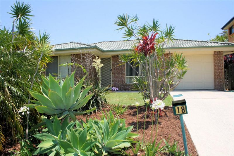 18 Ryan Cres WOOLGOOLGA NSW