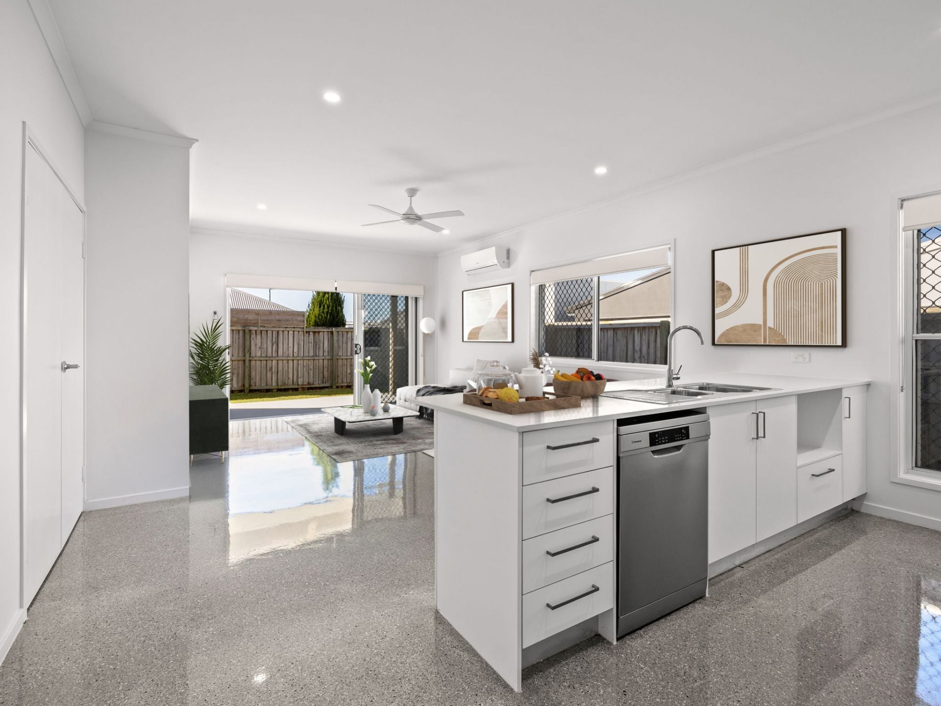 33 Ficus Drive, Palmview, Palmview - Thumbnail 5
