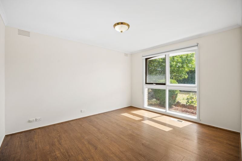 15 Peppercorn Parade, Epping