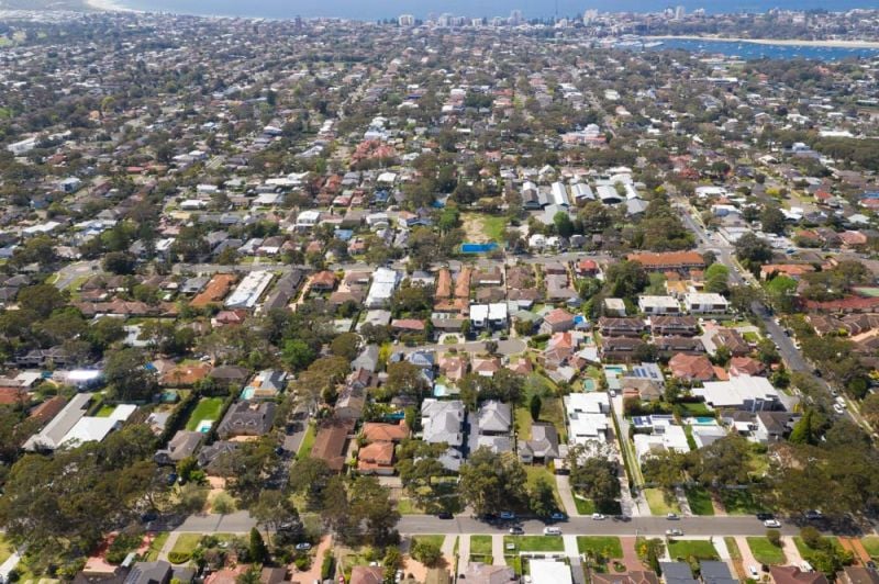 16 Belair Avenue, CARINGBAH SOUTH, Caringbah South - Thumbnail 3