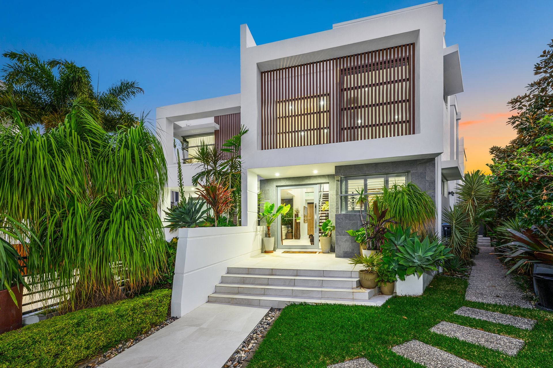 86 Royal Albert Crescent, Sovereign Islands QLD 4216, Sovereign Islands - Thumbnail 4