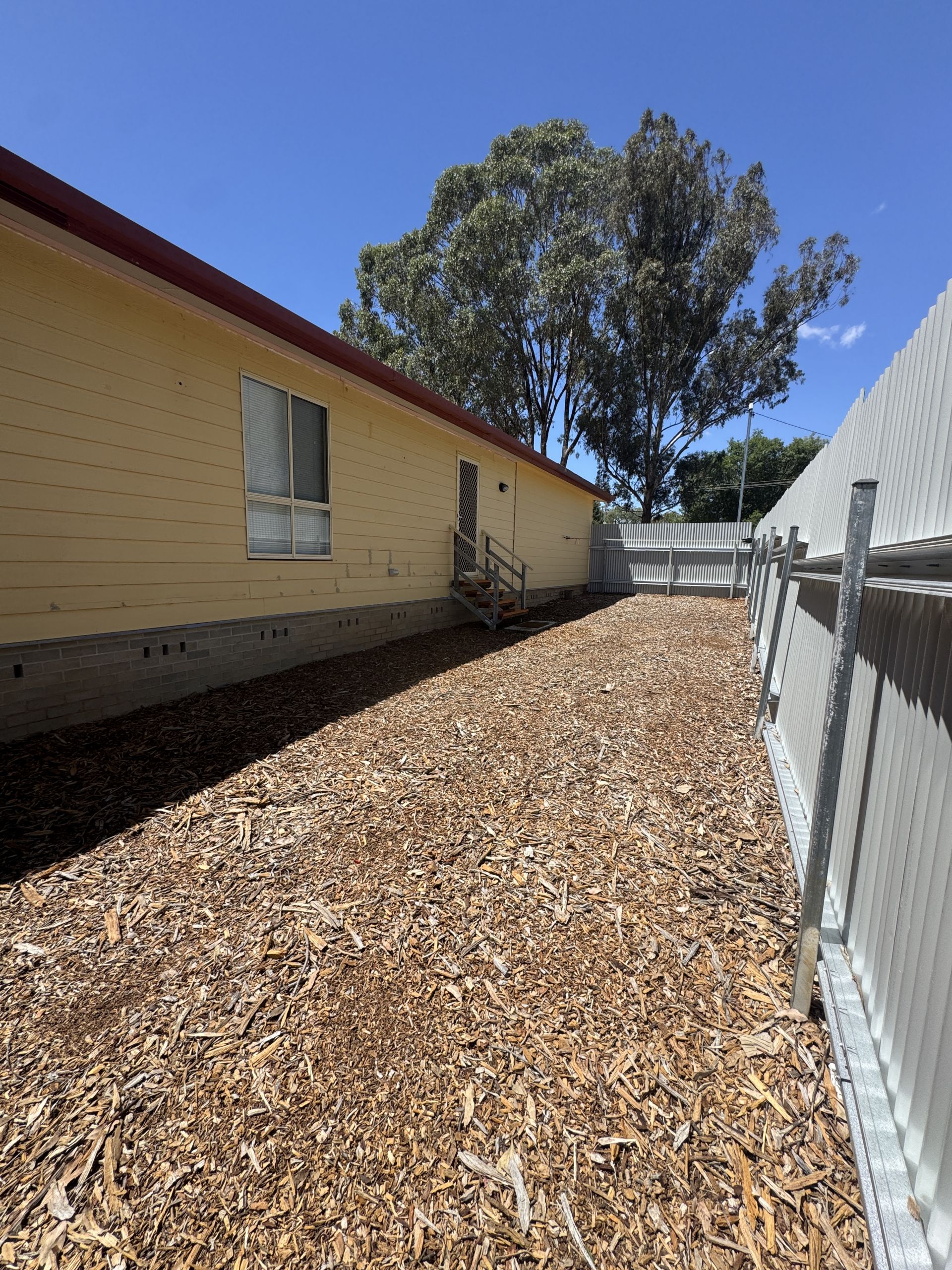 42 Belmore Street, WOODSTOCK, Woodstock - Thumbnail 8