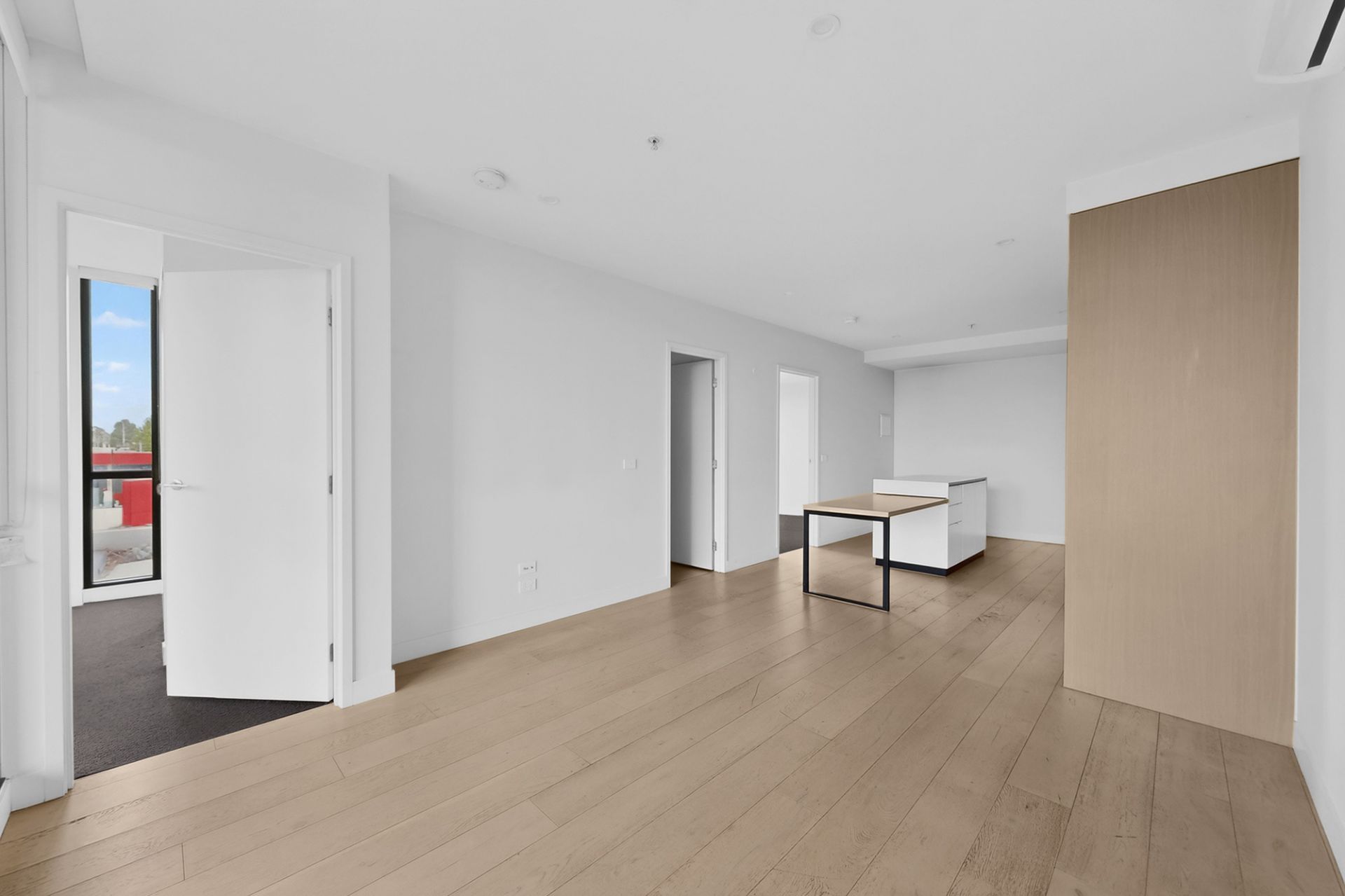 201/5-7 Nepean Highway, Elsternwick - Thumbnail 5