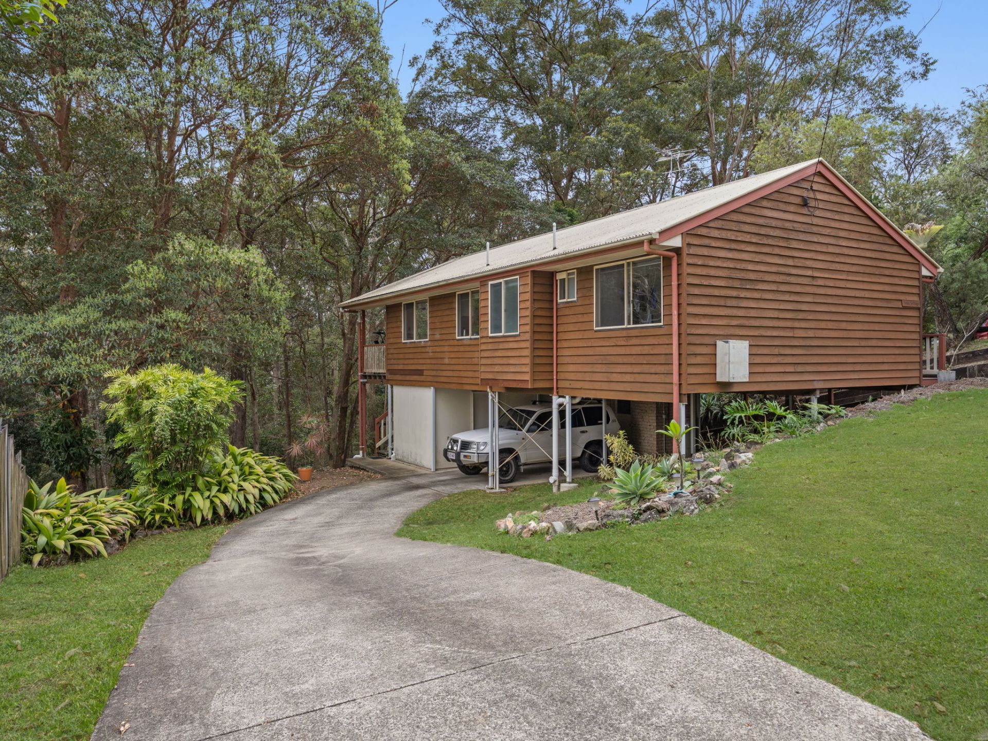 121 Panorama Drive Nambour QLD, Nambour - Thumbnail 2