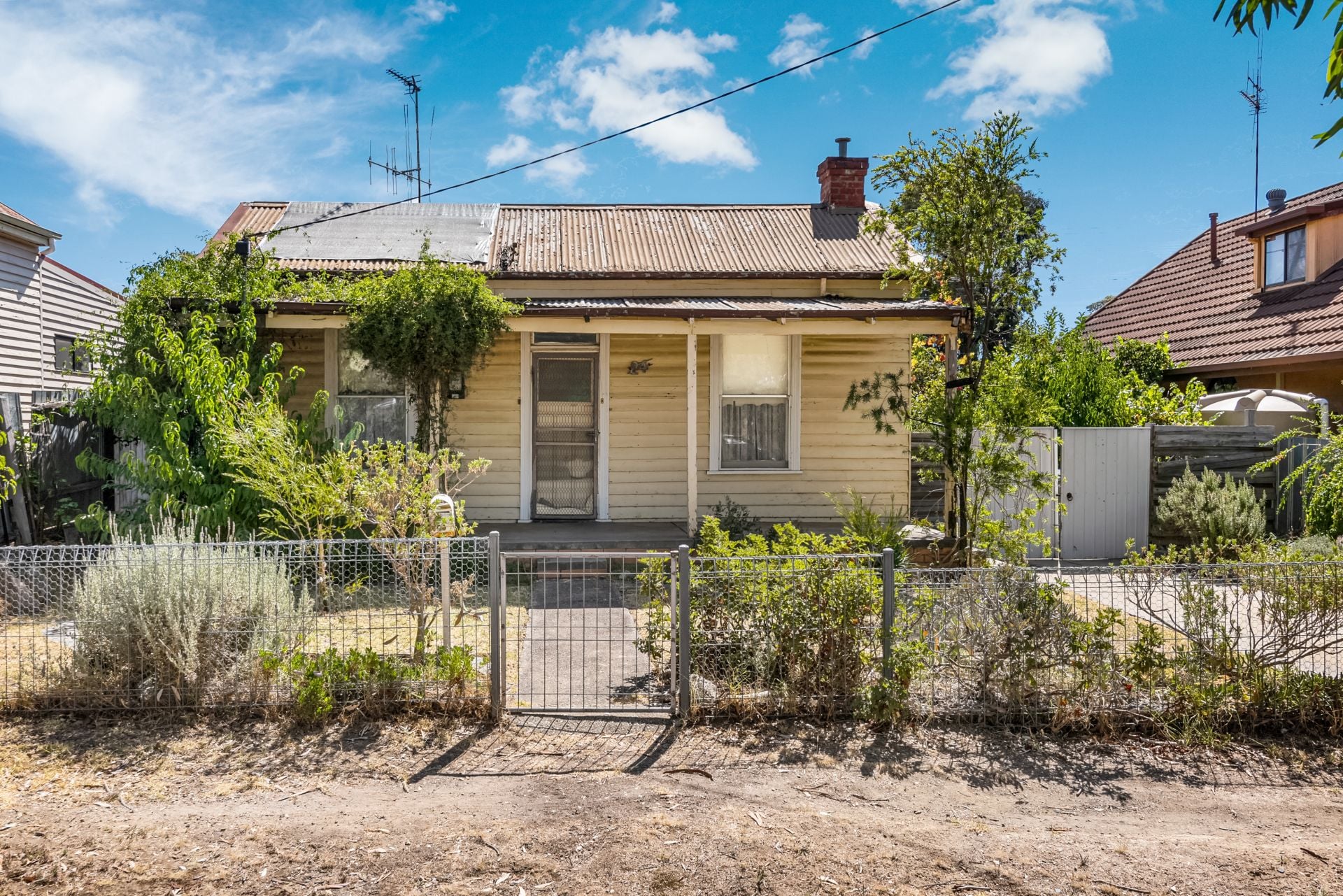 24 Olinda Street, Quarry Hill, Quarry Hill, Quarry Hill - Thumbnail 2