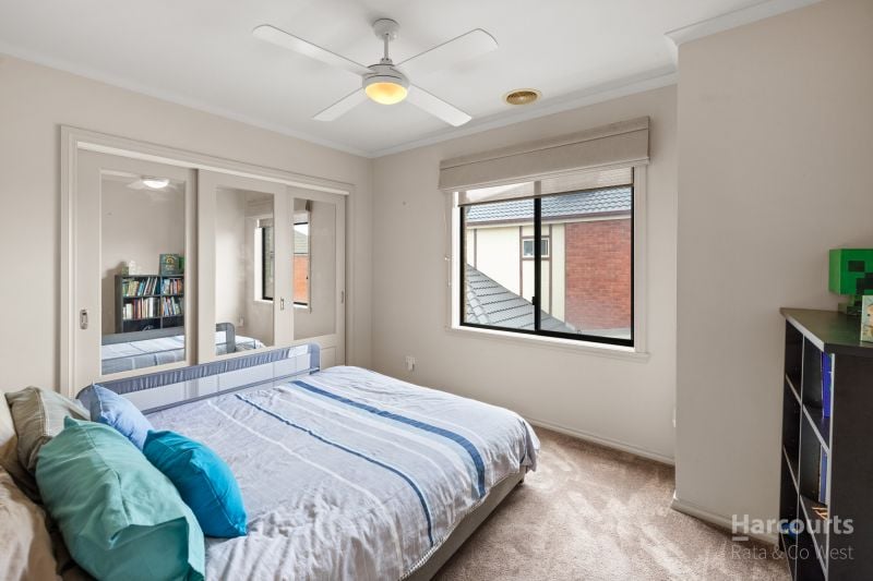 3 Edinburgh Lane, Caroline Springs