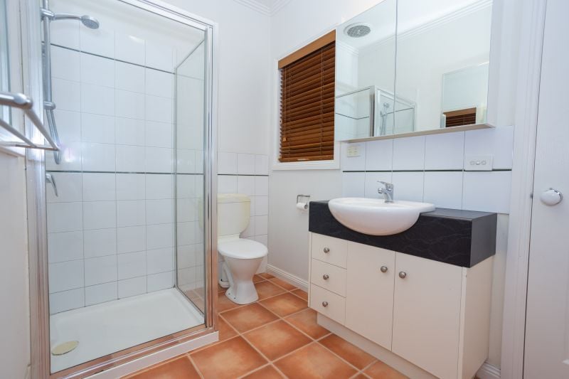 2/58 Livingstone Street, Coburg North