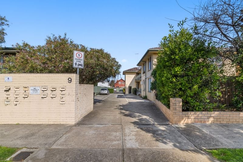 10/9 Kemp Street, Thornbury