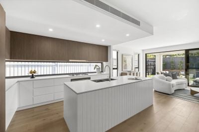 Warriewood - 29E Dove Lane