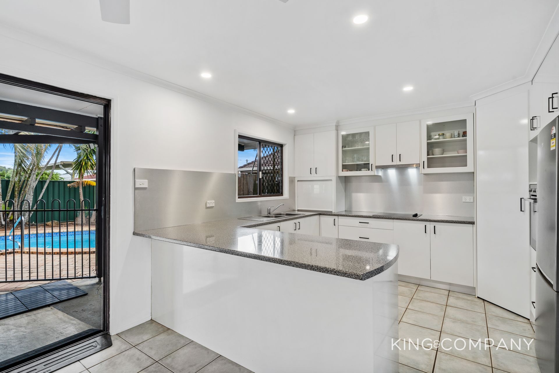 11 Carlyon Street, Mount Warren Park, Mount Warren Park - Thumbnail 3