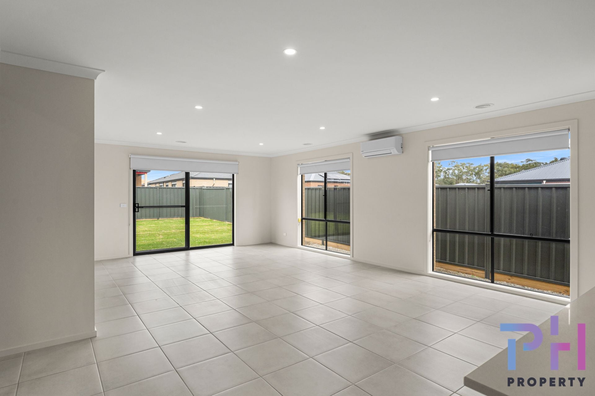 36 Boldiston Crescent Huntly VIC, Huntly - Thumbnail 2