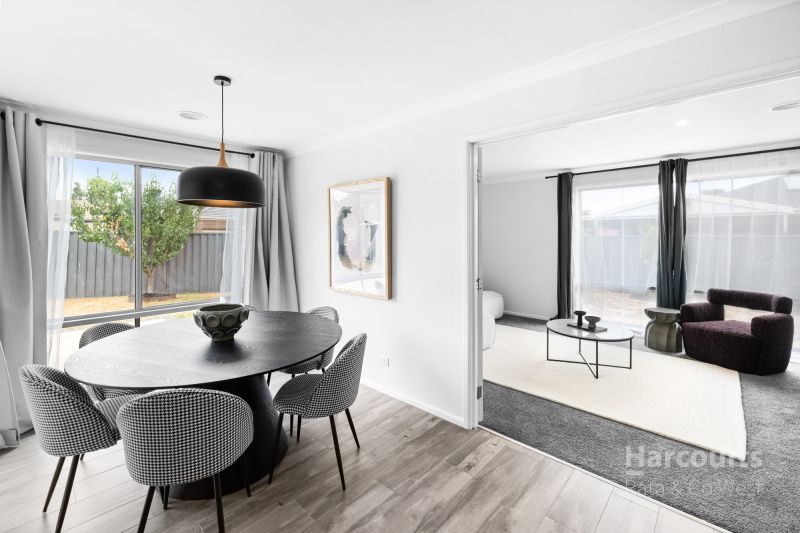 3 Streeton Avenue, Caroline Springs