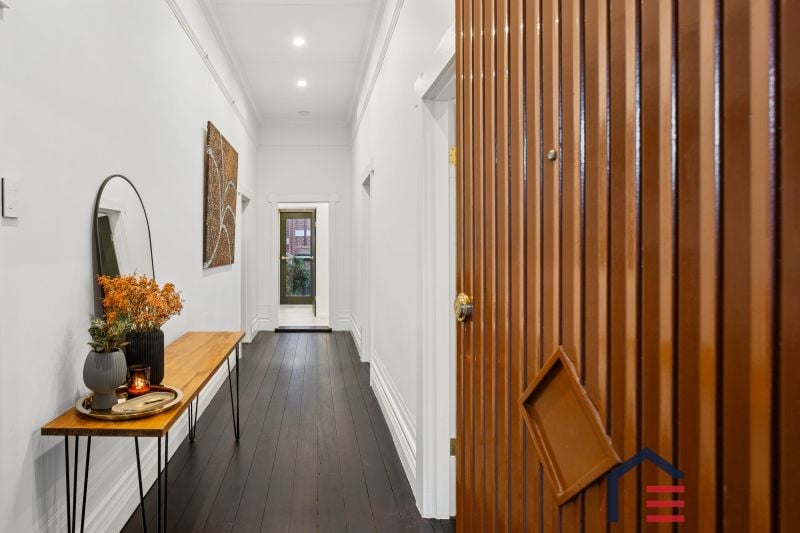 140A Seventh Avenue, Inglewood