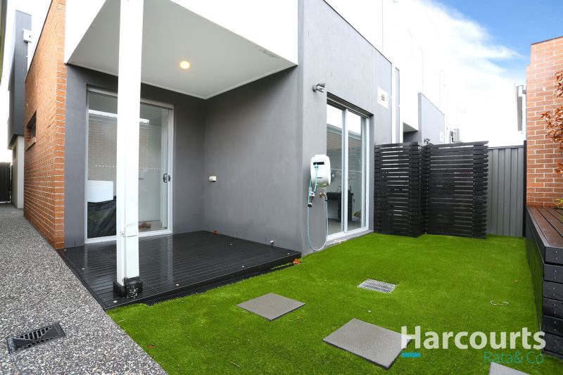 10 Ely Walk, Craigieburn