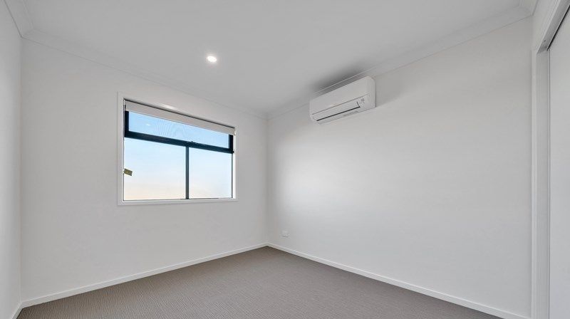Modern 3-Bedroom Townhouse in a Convenient Location