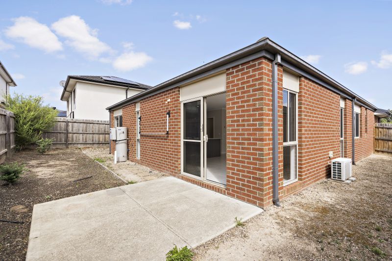 11 Scuffam Street, Mernda