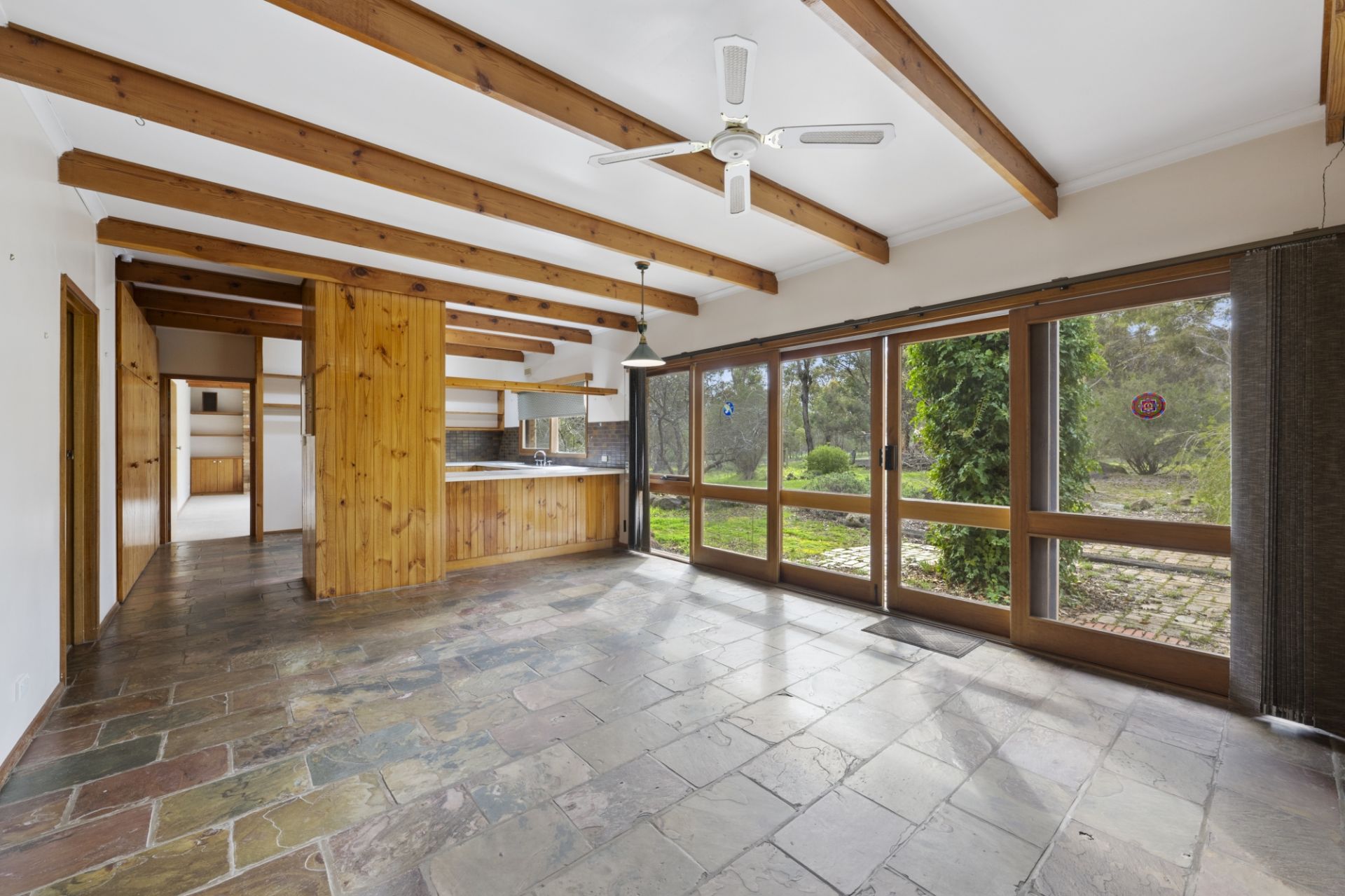 242 Dooleys Road, Maryborough - Thumbnail 6