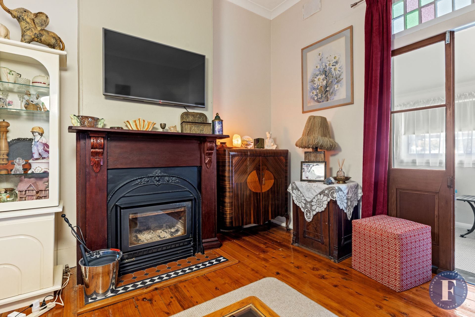 2 Lovell Street, Young NSW, Young - Thumbnail 7