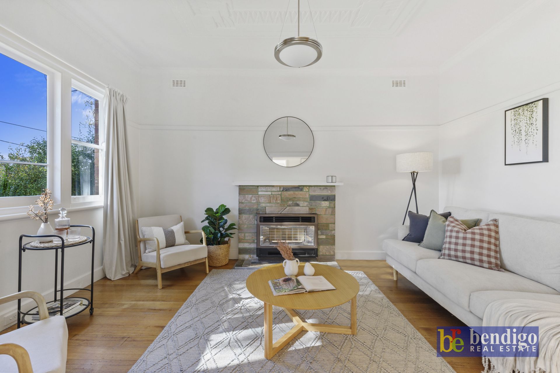10 Casley Street Ironbark VIC, Ironbark - Thumbnail 3