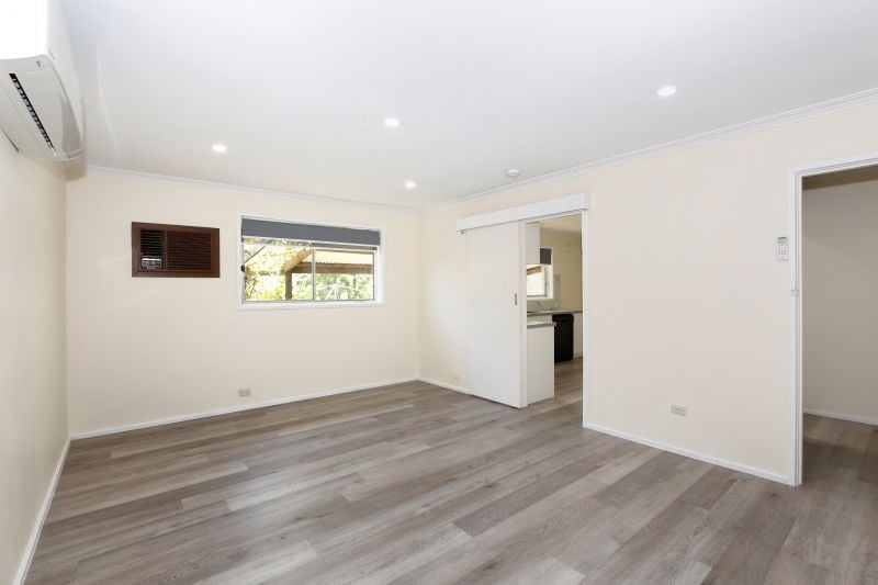 15 Menzies Parade, Lalor