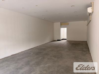 BLUE-CHIP RETAIL ON OXFORD ST!