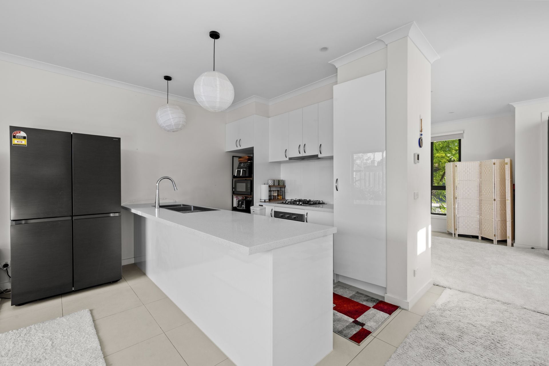 Modern Townhouse Offering Lifestyle And Location