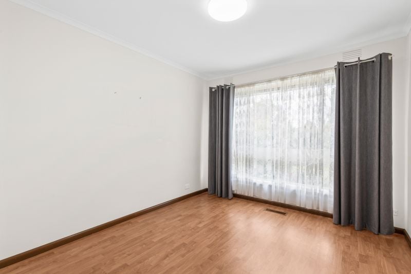 34 Bickley Avenue, Thomastown