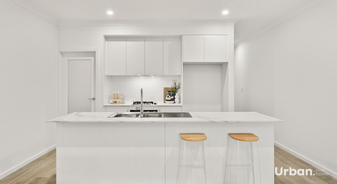 Tullimbar 10/83 Broughton Avenue