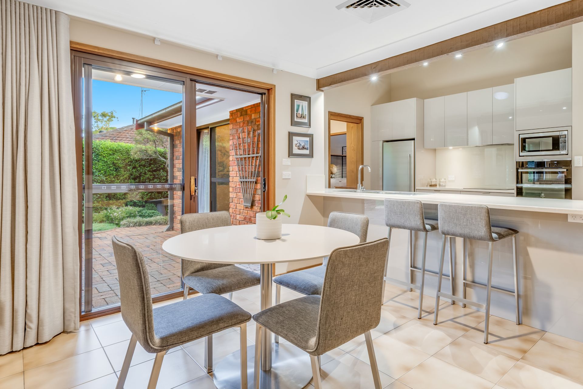 14 Veronica Place, Cherrybrook, Cherrybrook - Thumbnail 7