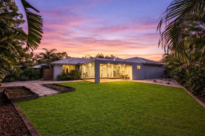 10 Seawind Road, Coomera Waters - Thumbnail 3