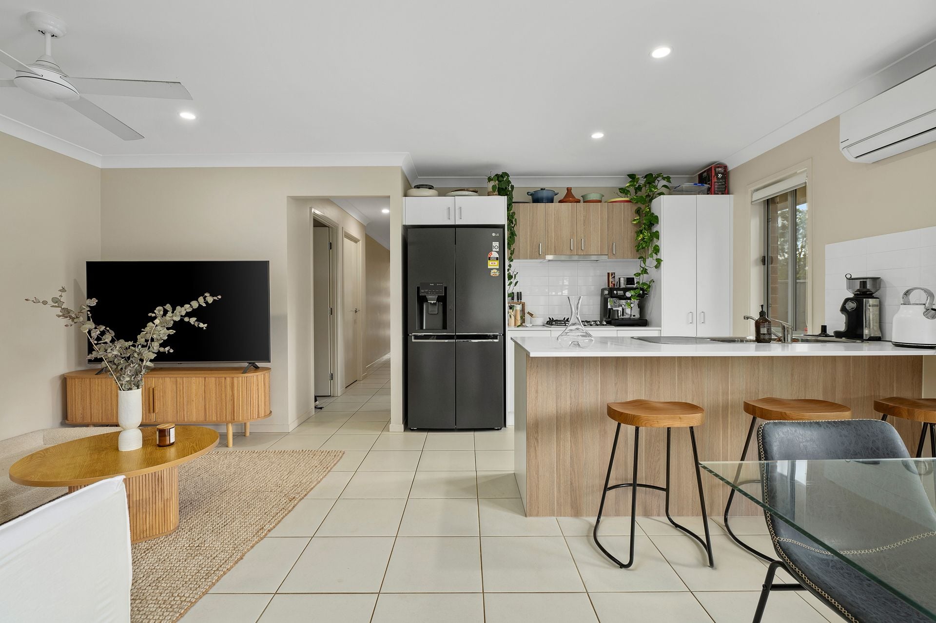 1 & 2/42 Dianella Crescent, Paxton NSW, Paxton - Thumbnail 3