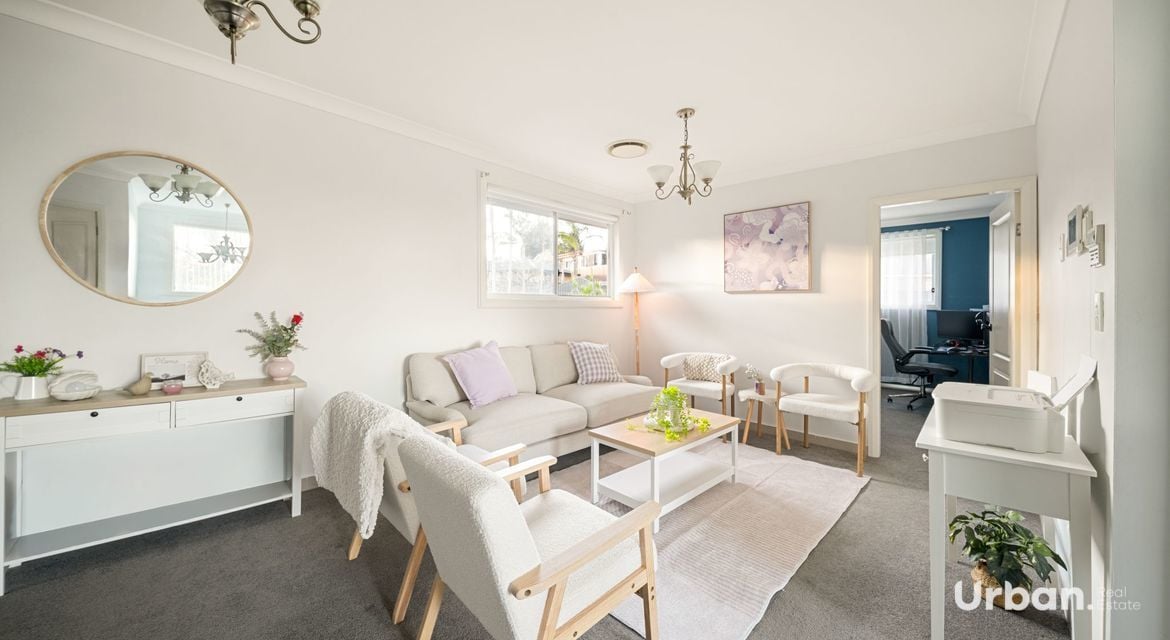 Ambarvale 8 Sikes Place