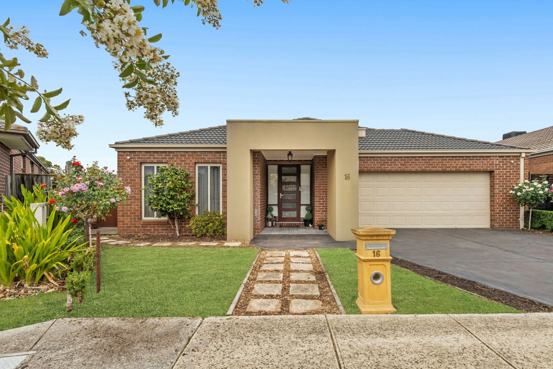 Spacious Family Living in the Heart of Hawkstowe