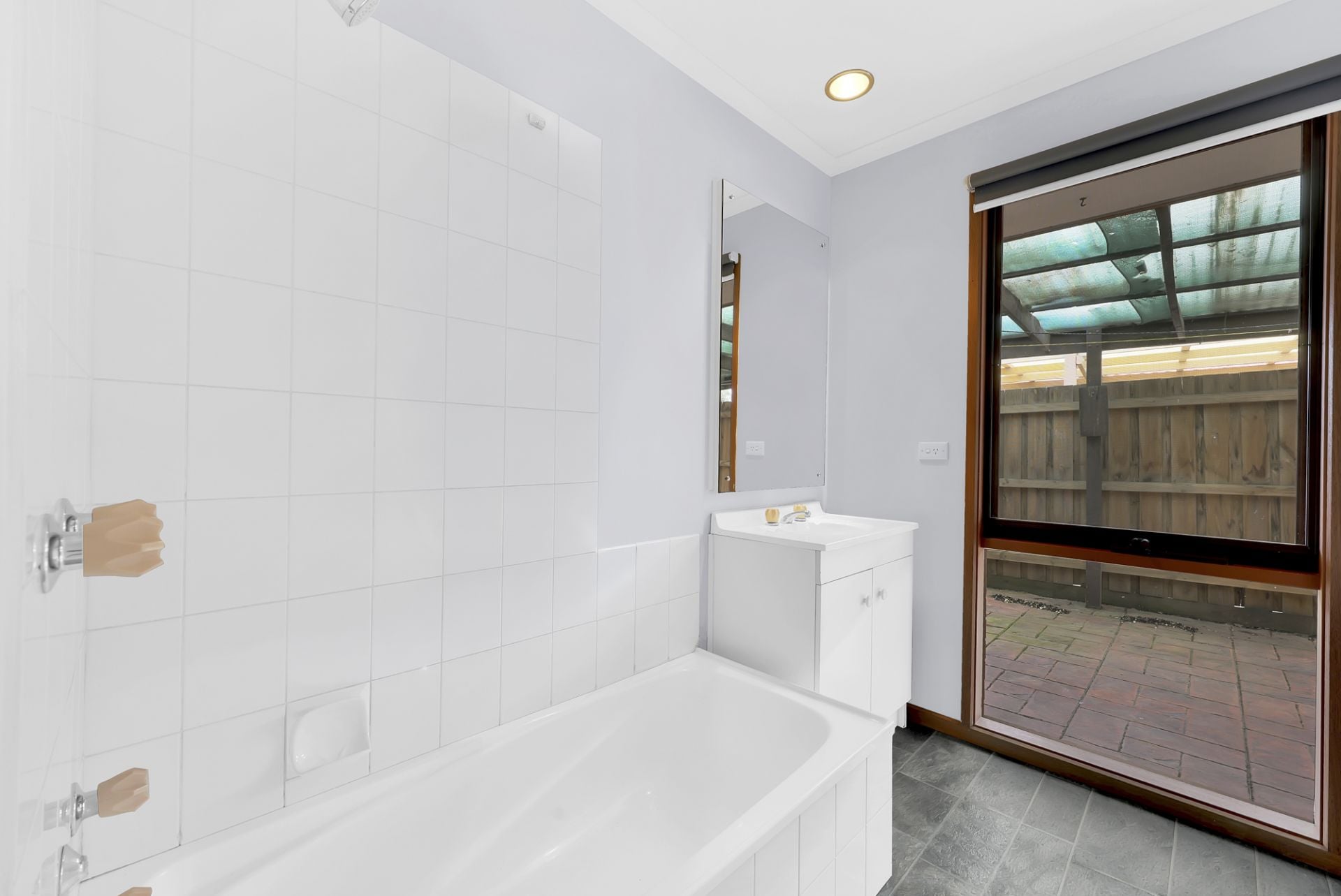 THREE BEDROOM TWO BATHROOM FAMILY HOME