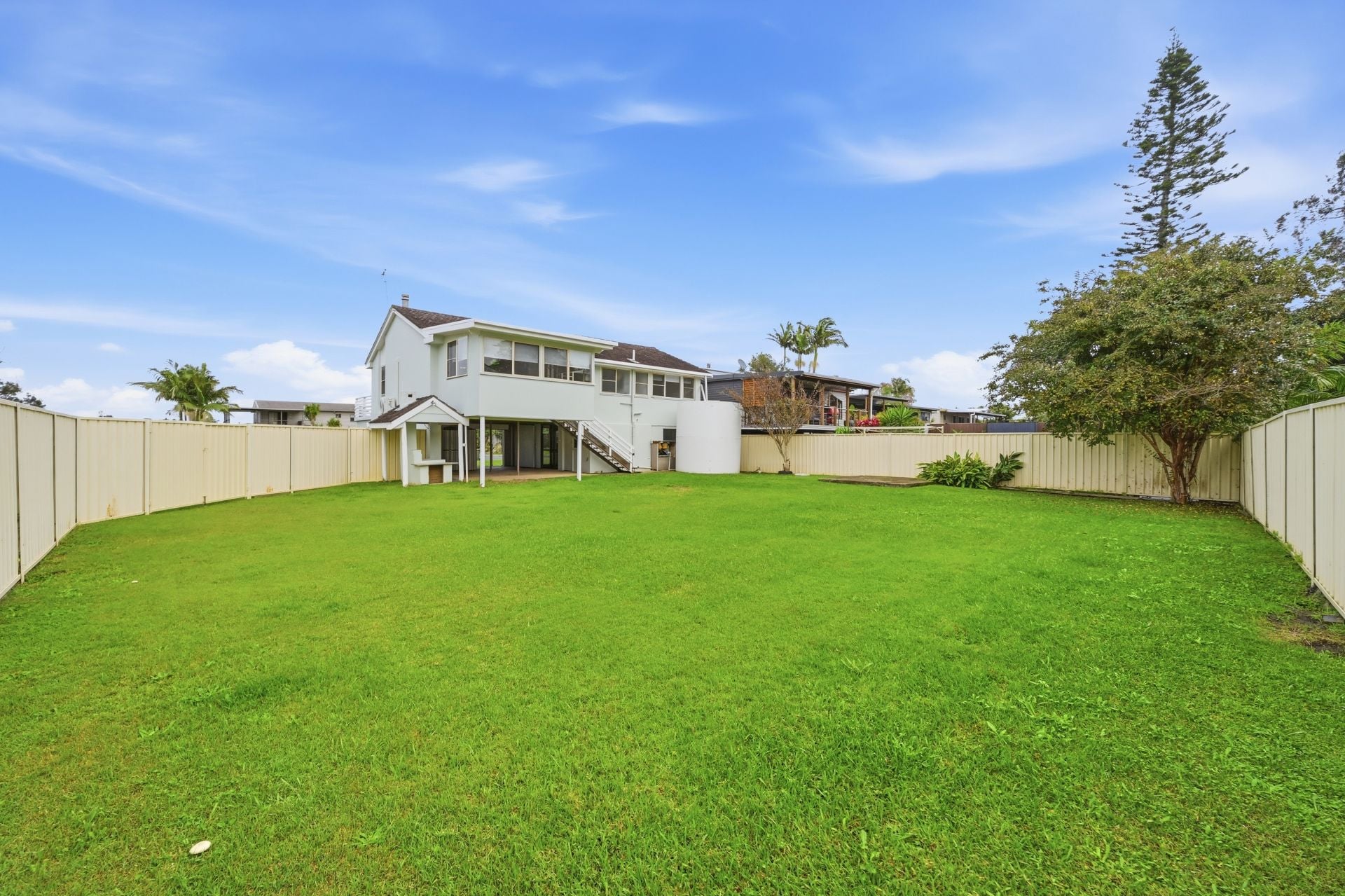 25 Shoreline Drive North Shore NSW, North Shore - Image 1